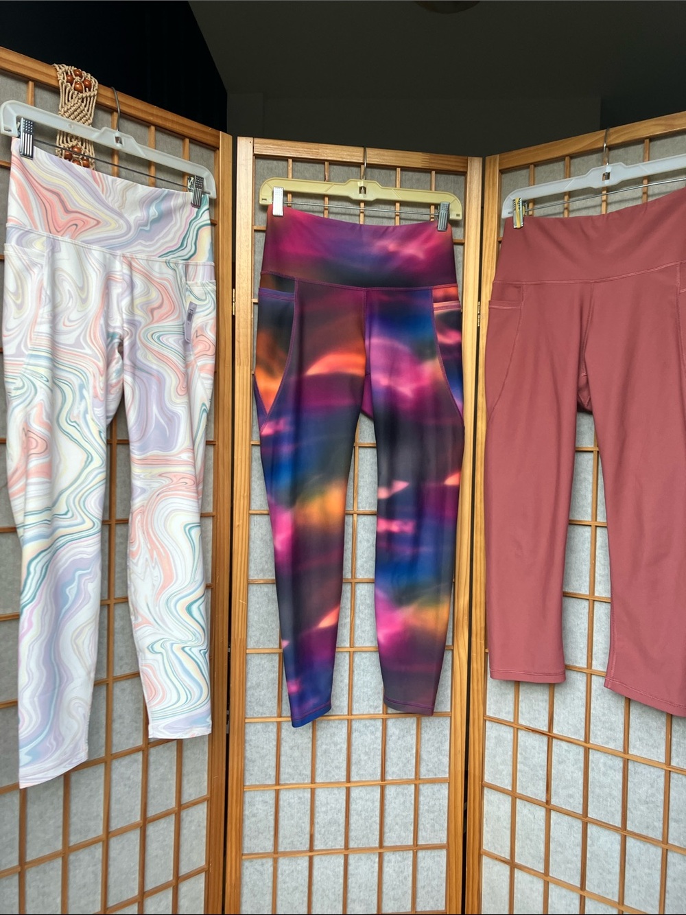Old Navy M PowerSoft Sunrise Sunset Ombre High-Rise Leggings 7/8 length